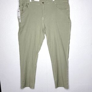 NWT Mens 32 Degrees Cool Sweatpant Jean Size 44. #827
